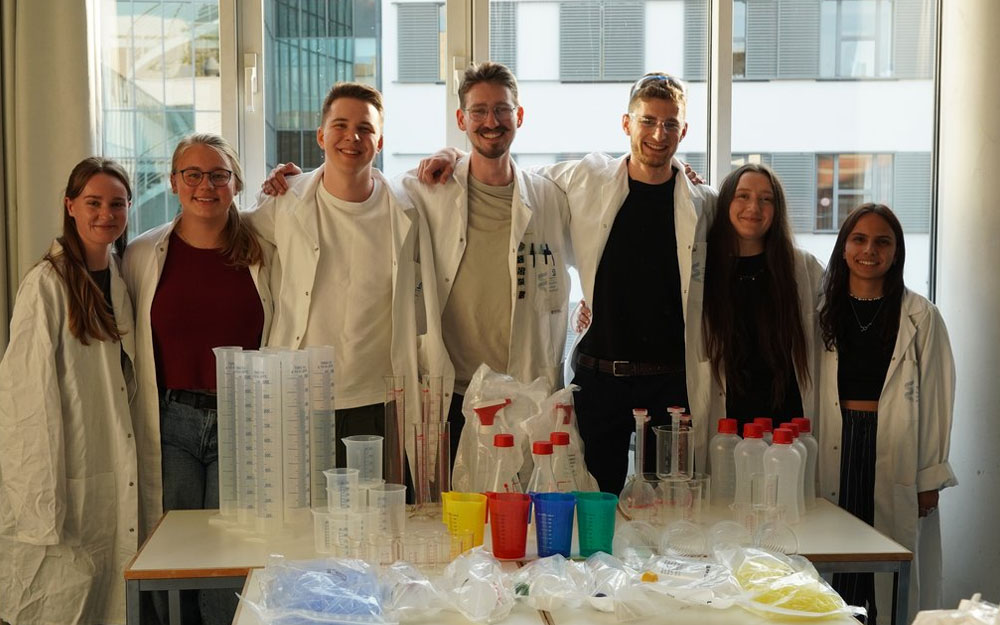VITLAB Mendukung Tim iGEM Frankfurt untuk Penyediaan Perlengkapan Lab